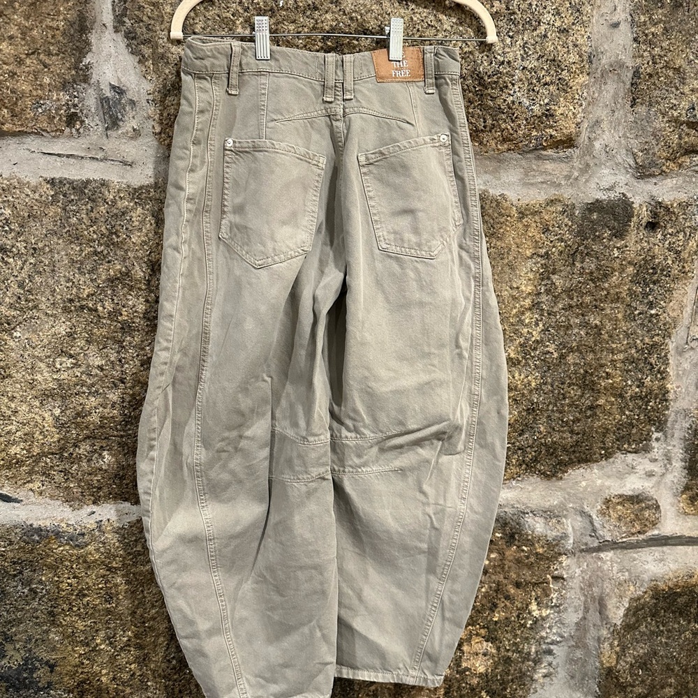 Free People Wee The Free Midrise Barrel Jean, Size 27